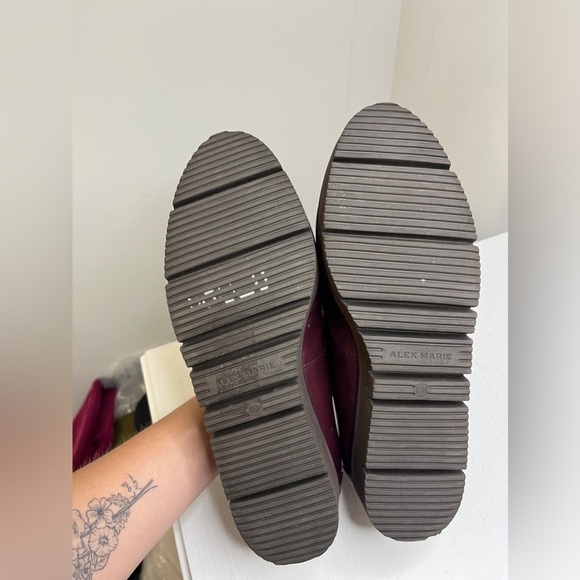 Alex Marie Patent Burgundy Eva Platform Loafers Size 8.5 Academia Preppy - Picture 11 of 12